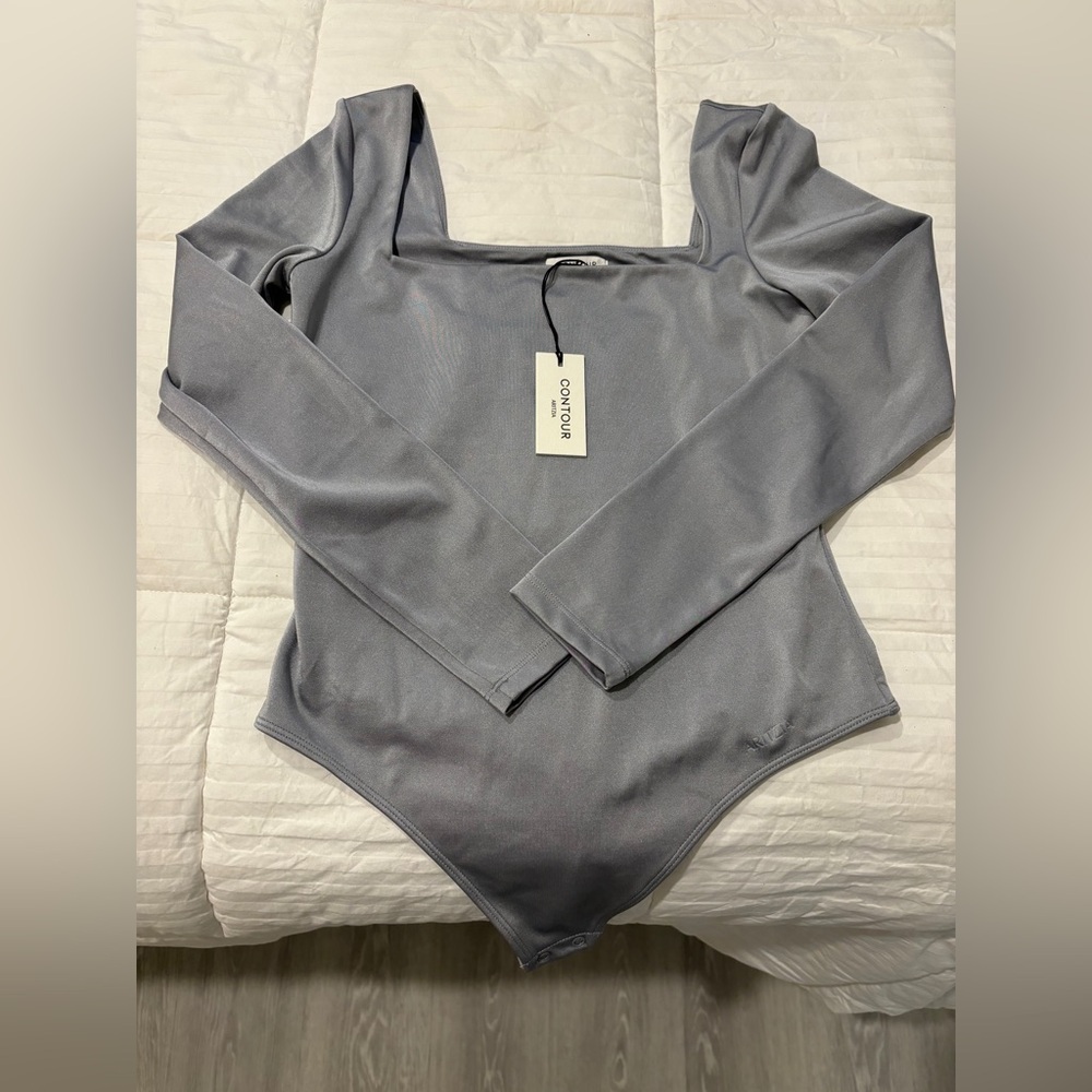 Squareneck Aritzia contour bodysuit
